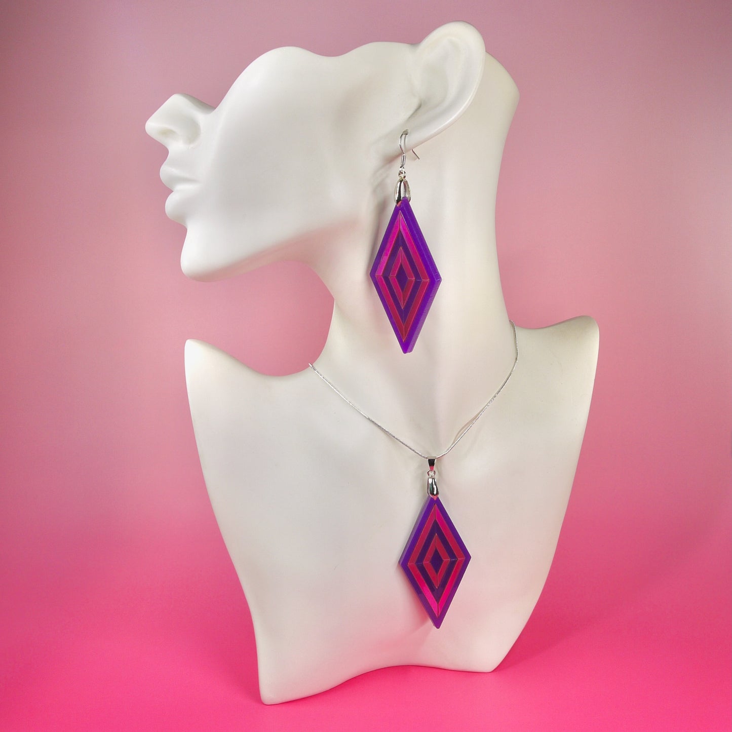 Concentric Diamonds Earrings